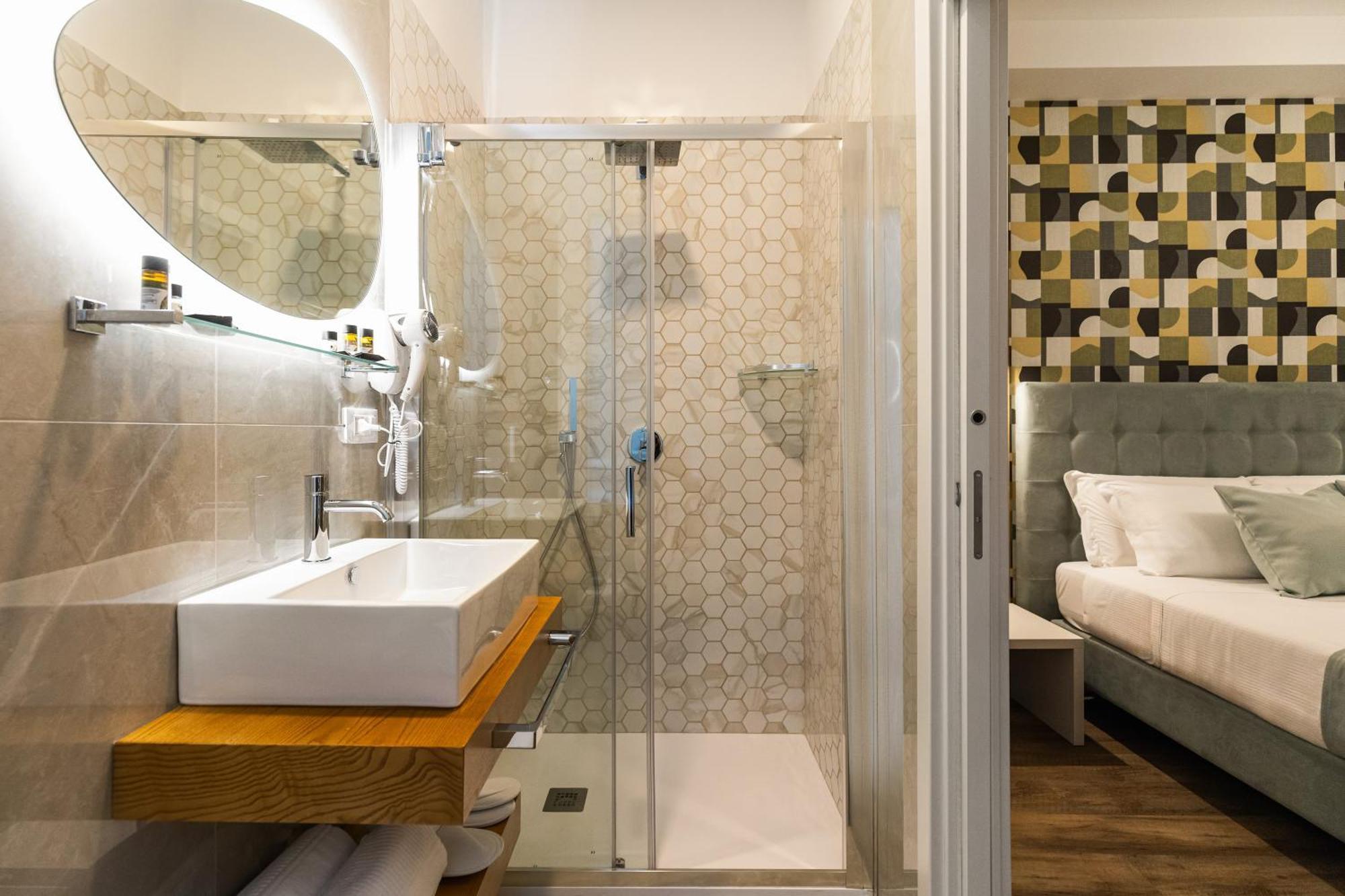 Отель Albadea Deco&Jacuzzi Рим Экстерьер фото